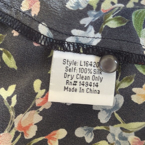 Johny Was silk blouse - Picture 7 of 7